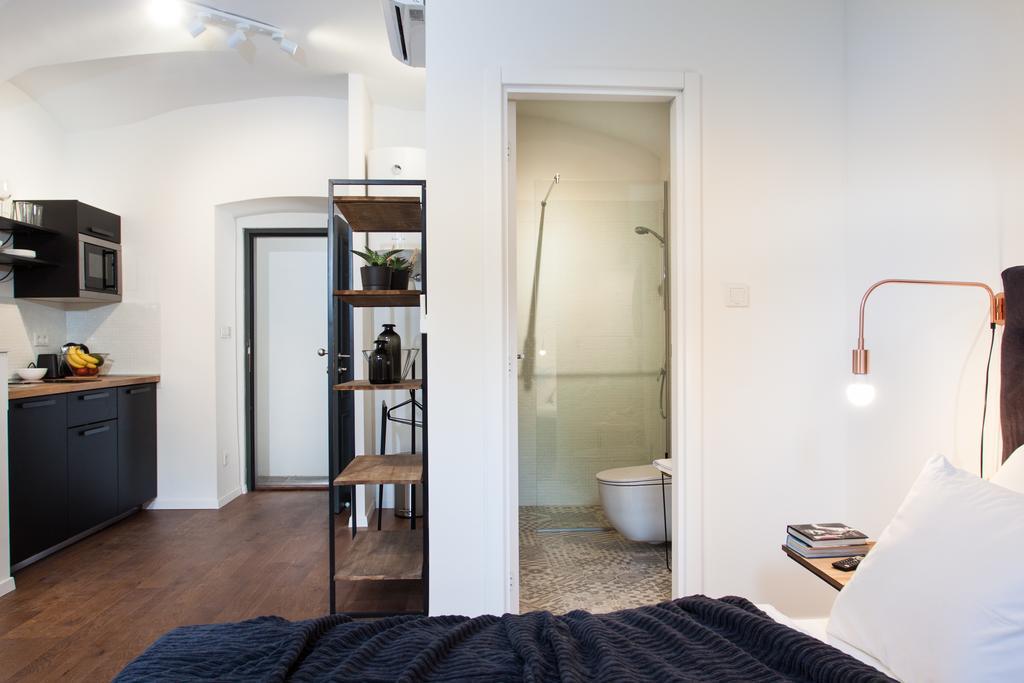 Irundo Zagreb - Old Town Apartments Buitenkant foto