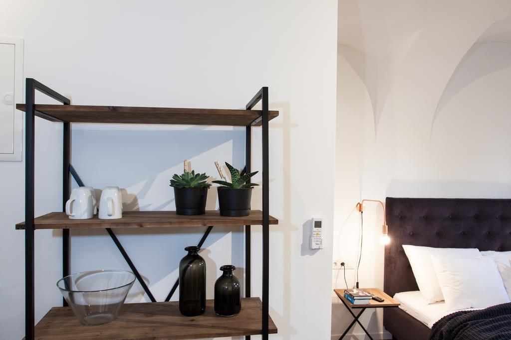 Irundo Zagreb - Old Town Apartments Buitenkant foto