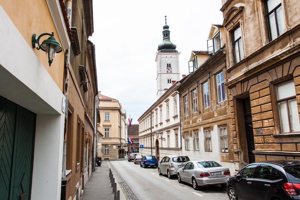 Irundo Zagreb - Old Town Apartments Buitenkant foto