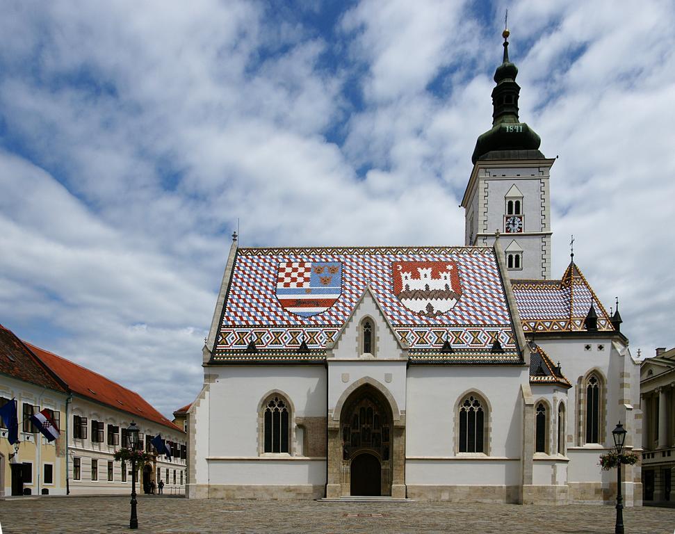 Irundo Zagreb - Old Town Apartments Buitenkant foto
